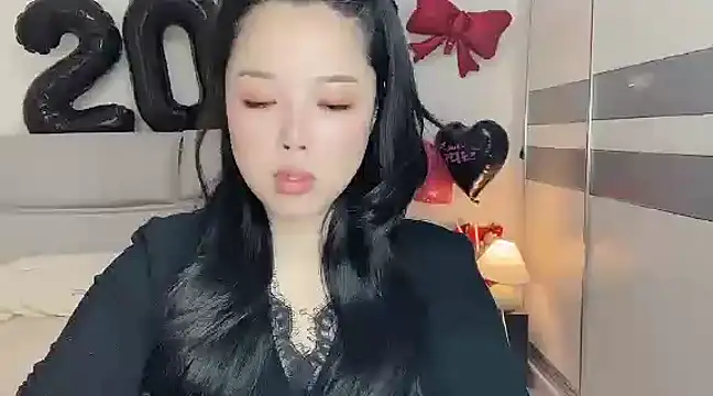 Snapshot of kk_lele chatting on 01/19/25, 05:15 kk lele online show from 01/19/25, 05:15