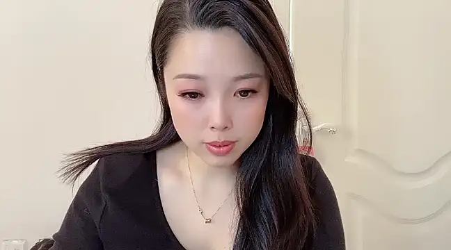 Snapshot of kk_lele chatting on 01/26/25, 05:02 kk lele online show from 01/26/25, 05:02