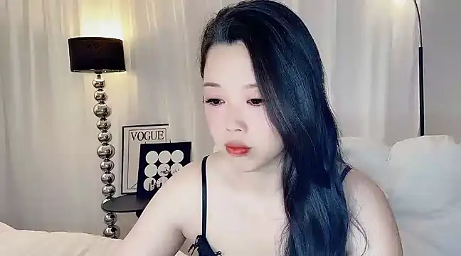 Snapshot of kk_lele chatting on 03/23/25, 04:27 kk lele online show from 03/23/25, 04:27