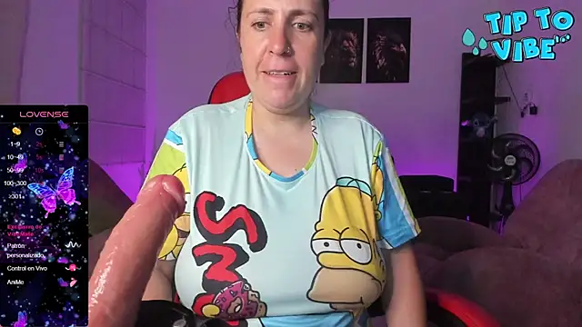 Snapshot of valery_adams1 chatting on 03/22/25, 03:20 valery adams1 online show from 03/22/25, 03:20