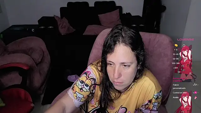 Snapshot of valery_adams1 chatting on 09/09/25, 05:07 valery adams1 online show from 09/09/25, 05:07