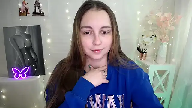 SweetPrincess  online show from 04/20/26, 05:32