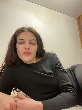 little belucci online show from 01/03/25, 02:19