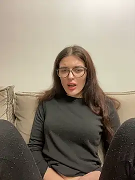 little belucci online show from 01/10/25, 03:27