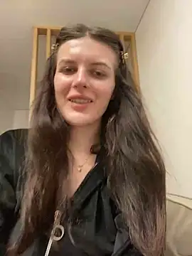 little belucci online show from 02/23/25, 06:34