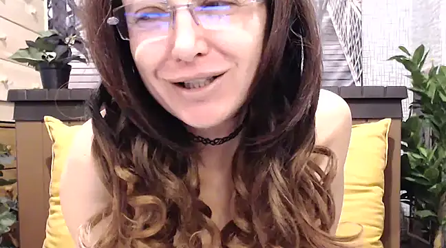 lilianleight online show from 12/05/24, 08:22