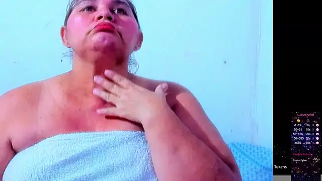 Snapshot of BBW_Michelle chatting on 10/21/25, 02:56 BBW Michelle online show from 10/21/25, 02:56