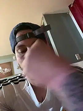 hottstuffx69 online show from 03/26/26, 05:13