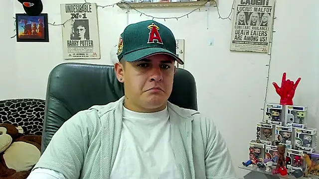 ney 22 online show from 03/10/25, 03:34