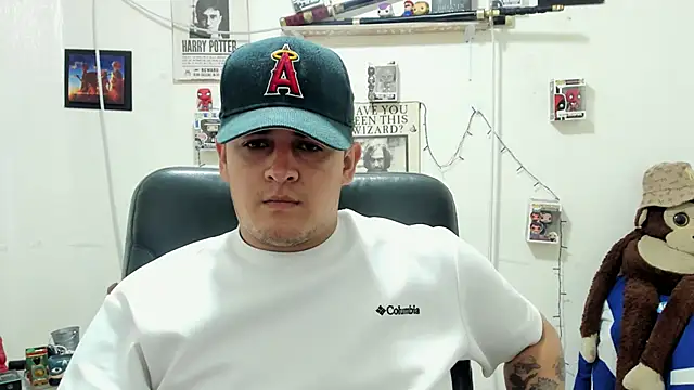 ney 22 online show from 12/04/25, 04:11