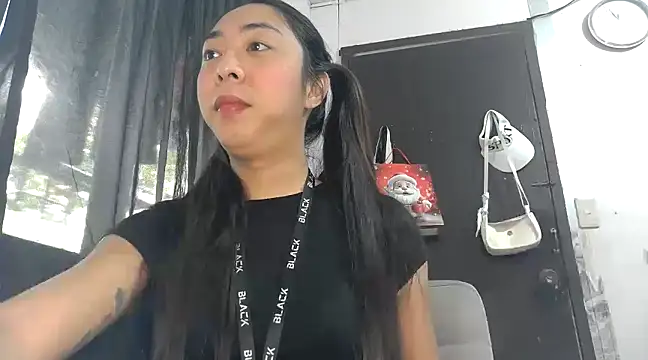 ErikaJayne4u online show from 12/22/24, 03:55