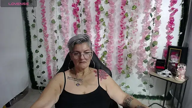 bety-cum2 online show from 02/28/25, 09:23