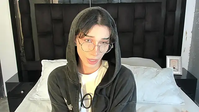 AndyWiilliams online show from 02/02/25, 08:51