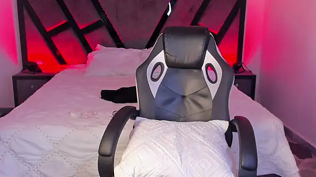 AndyWiilliams online show from 02/03/26, 09:42