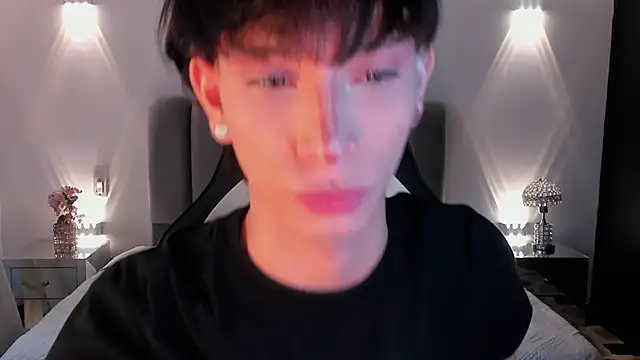 AndyWiilliams online show from 04/19/26, 09:17