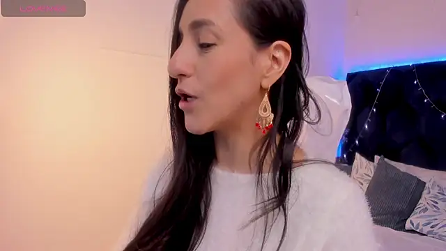 lauren fit online show from 03/15/25, 05:48