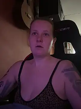 wetgerman 2 online show from 03/20/25, 11:27