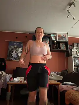 wetgerman 2 online show from 11/27/25, 12:07