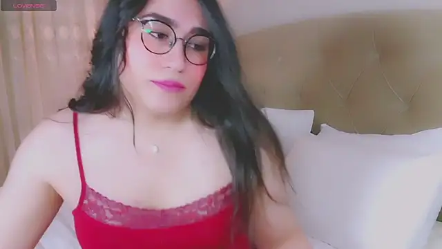 Snapshot of MERA_arab chatting on 10/10/25, 12:20 MERA arab online show from 10/10/25, 12:20