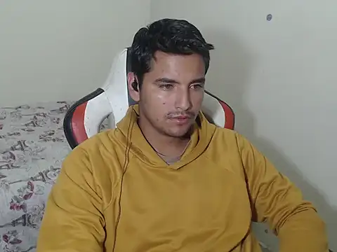 kylian 07 online show from 03/25/26, 02:17