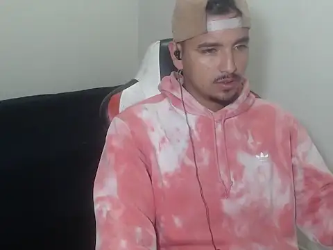 kylian 07 online show from 04/18/26, 04:05