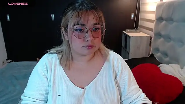 yini angel online show from 05/20/26, 02:51