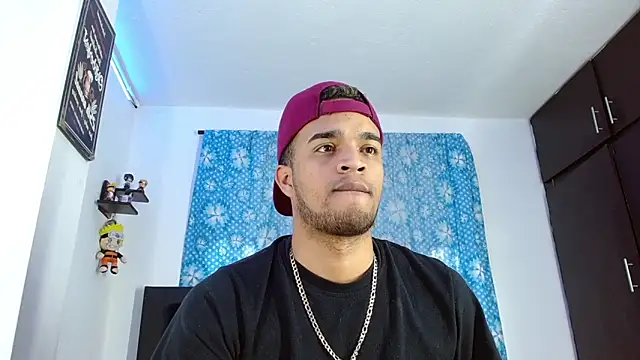 Bigcock 21cm  online show from 02/03/25, 10:21