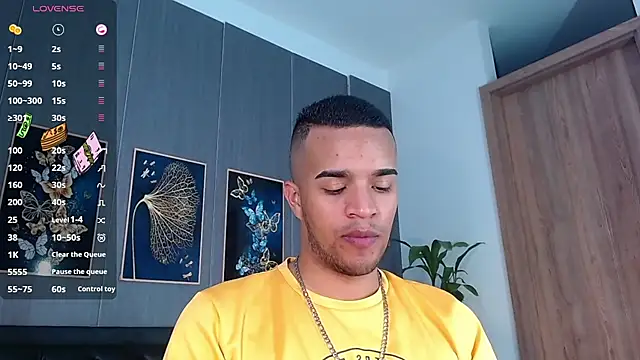 Bigcock 21cm  online show from 03/19/25, 07:49