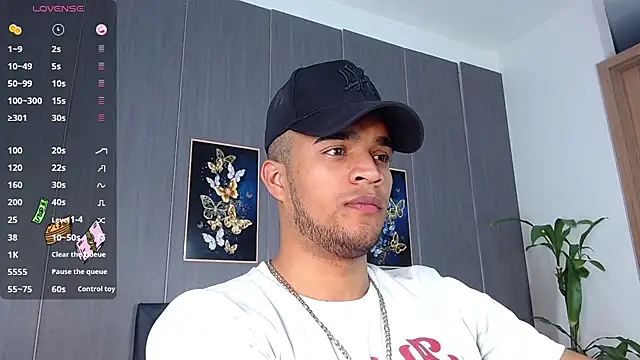 Bigcock 21cm  online show from 03/22/25, 07:42