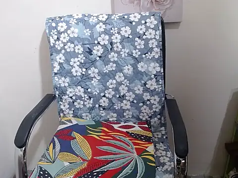 Skinny regie99xxx online show from 04/06/26, 02:20