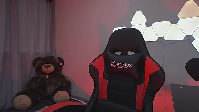 Snapshot of Dubois_Amy chatting on 03/02/25, 10:16 Dubois Amy online show from 03/02/25, 10:16