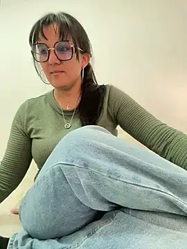 SWEETLILY18 online show from 01/27/25, 09:33