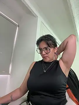 SWEETLILY18 online show from 02/03/25, 09:50