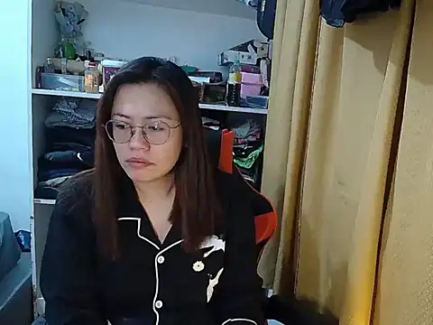 crizzybel online show from 05/03/26, 08:15