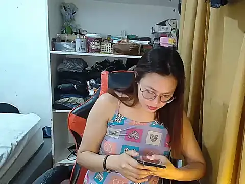 crizzybel online show from 05/04/26, 06:48