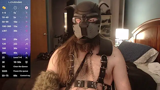 Snapshot of kinkywolf429 chatting on 12/26/24, 06:33 kinkywolf429 online show from 12/26/24, 06:33