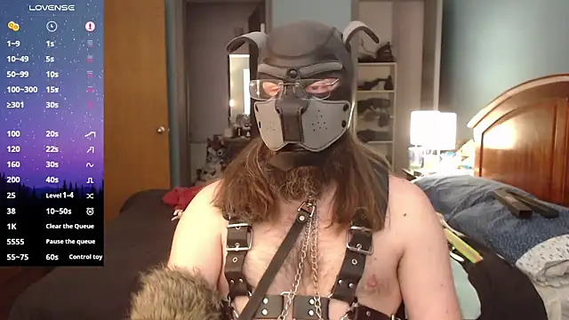 Snapshot of kinkywolf429 chatting on 01/13/25, 07:42 kinkywolf429 online show from 01/13/25, 07:42