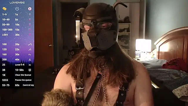 Snapshot of kinkywolf429 chatting on 02/14/25, 01:56 kinkywolf429 online show from 02/14/25, 01:56