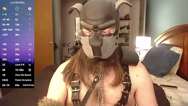 Snapshot of kinkywolf429 chatting on 02/25/25, 10:18 kinkywolf429 online show from 02/25/25, 10:18