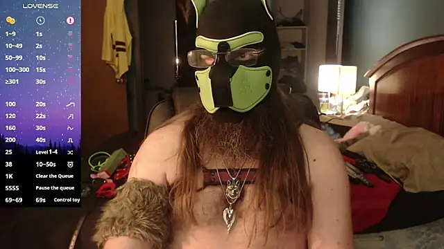 Snapshot of kinkywolf429 chatting on 05/05/26, 02:03 kinkywolf429 online show from 05/05/26, 02:03