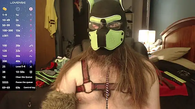 Snapshot of kinkywolf429 chatting on 05/22/26, 06:02 kinkywolf429 online show from 05/22/26, 06:02