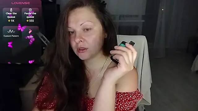 Snapshot of Marla_Singerrr chatting on 06/07/26, 04:44 Marla Singerrr online show from 06/07/26, 04:44