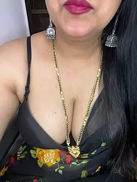 Zoya Varma004 online show from 03/05/26, 09:16