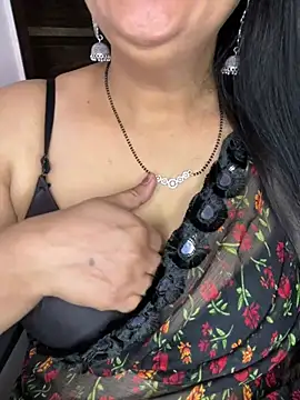 Zoya Varma004 online show from 03/21/26, 06:29