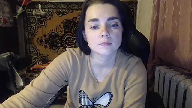 Snapshot of AlisaLaDiva chatting on 12/12/24, 09:15 AlisaLaDiva online show from 12/12/24, 09:15