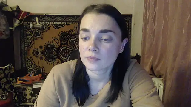 Snapshot of AlisaLaDiva chatting on 12/17/24, 09:05 AlisaLaDiva online show from 12/17/24, 09:05