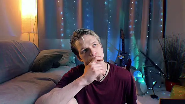 Breston Sweet online show from 04/05/26, 05:15