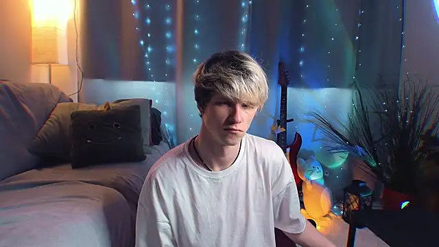 Breston Sweet online show from 04/25/26, 05:43