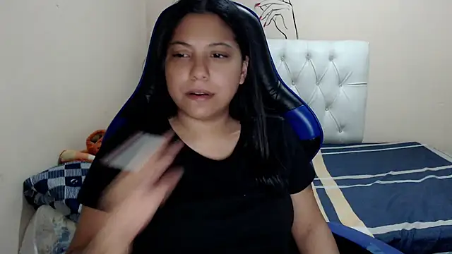 Snapshot of Leylafourniert chatting on 09/13/25, 06:29 Leylafourniert online show from 09/13/25, 06:29