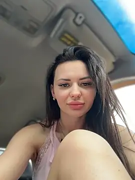 PrincessaHill  online show from 06/04/26, 09:37